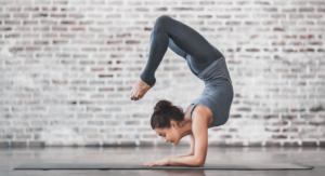 posturas de yoga para uno